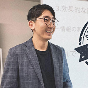 金 成光